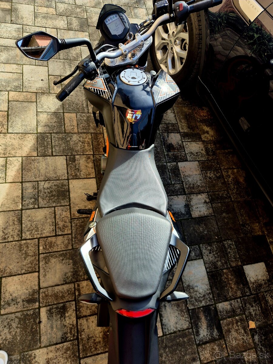Predám KTM Duke 390 2015 A2 - 6