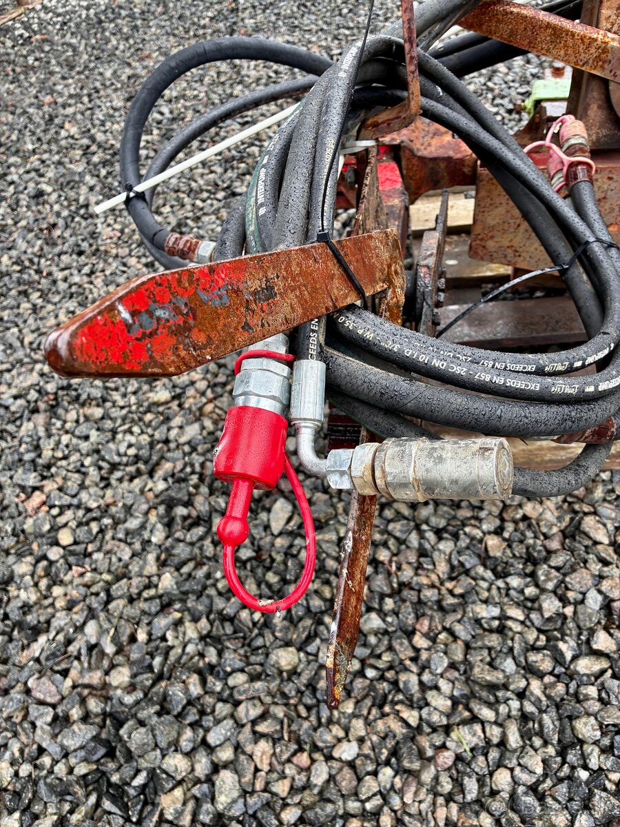 Orezávač letorastov do vinice / vinohradu - 6