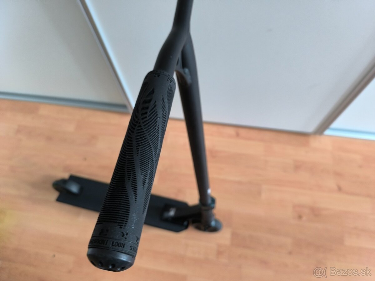 Freestyle kolobežka Root Industries Type R GT Pro - 6