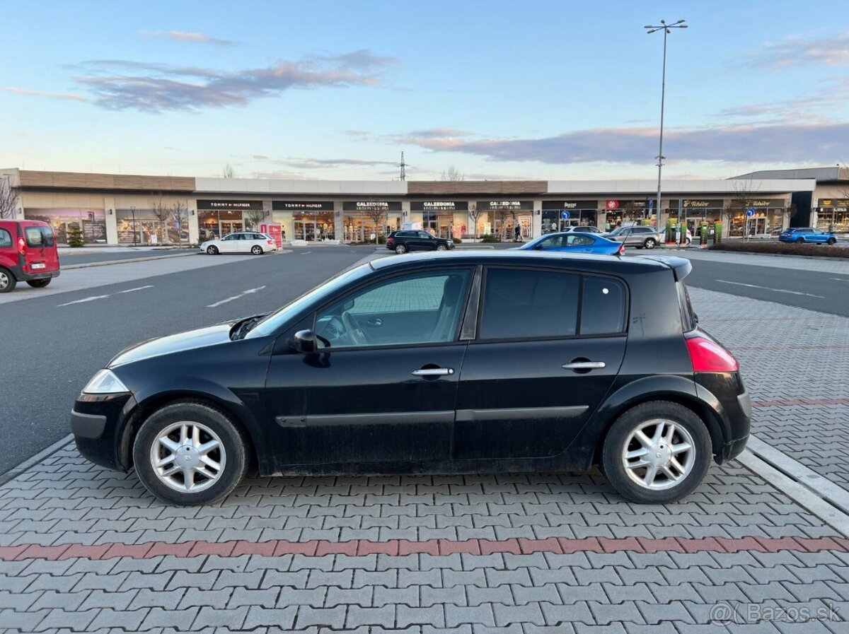 Renault Megane 1.6i 16V 83kw STK 3/2027 - 6