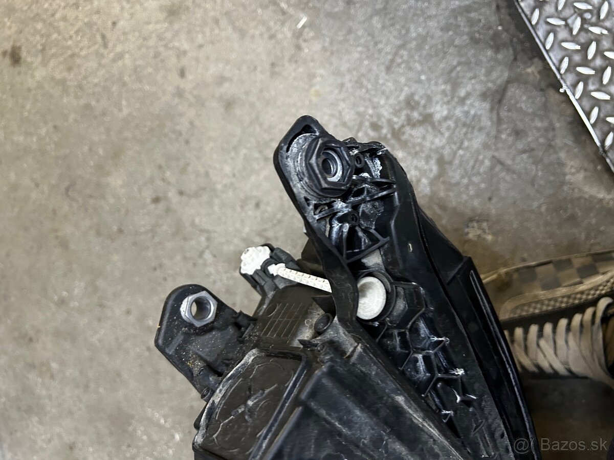 ✅ŠKODA KODIAQ ľavé svetlo LED - 6