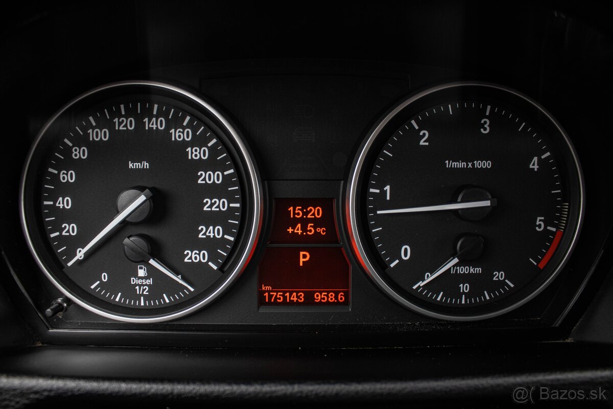 BMW X1 xDrive 20d A/T xLine - 6