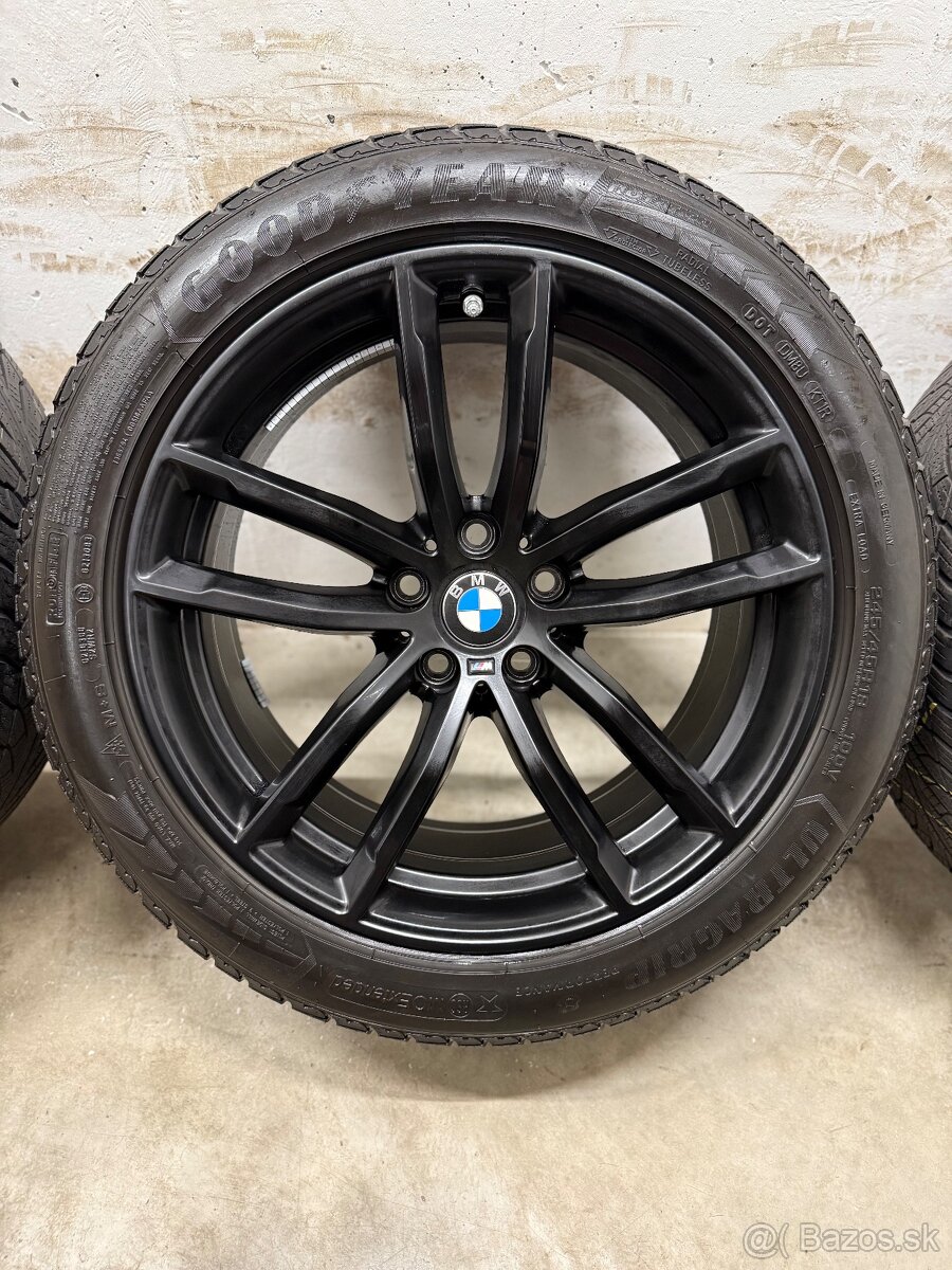 Zimná sada 5x112 R18 , 245/45/18 BMW 5 - G30 G31 Style 662M - 6