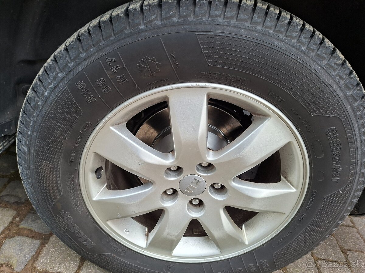 Kia Sorento 2.2crdi 145kw AT/4WD - 6