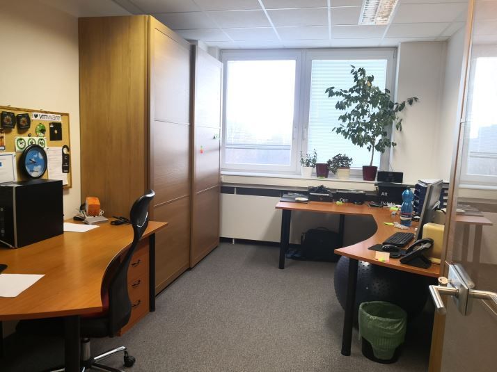 Reprezentatívne kancelárie s výhľadom na jazero, 245 m2 - 6