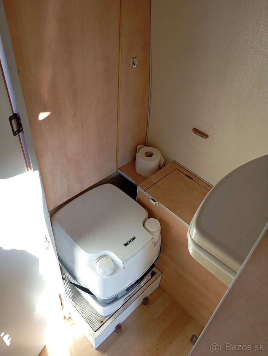 Obytná dodávka Mercedes Benz Sprinter 213 cdi - 6