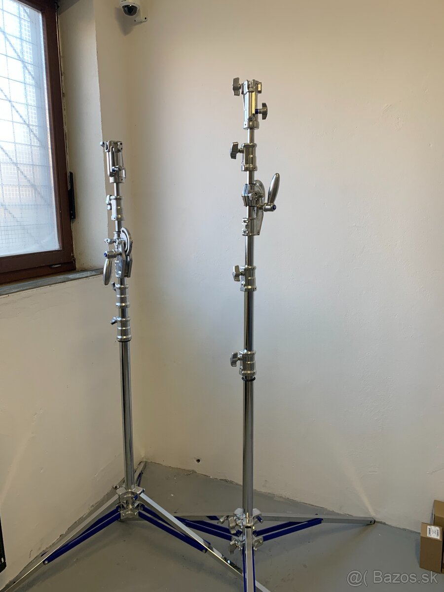 2× Master Boom 532 – statív / boom pre štúdiové svetlá - 6