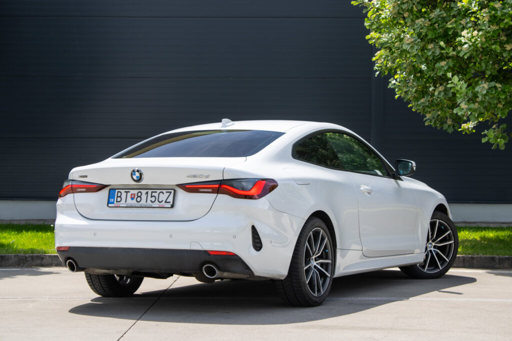 BMW 420d coupe 4x4 xDrive G22 automat - 6