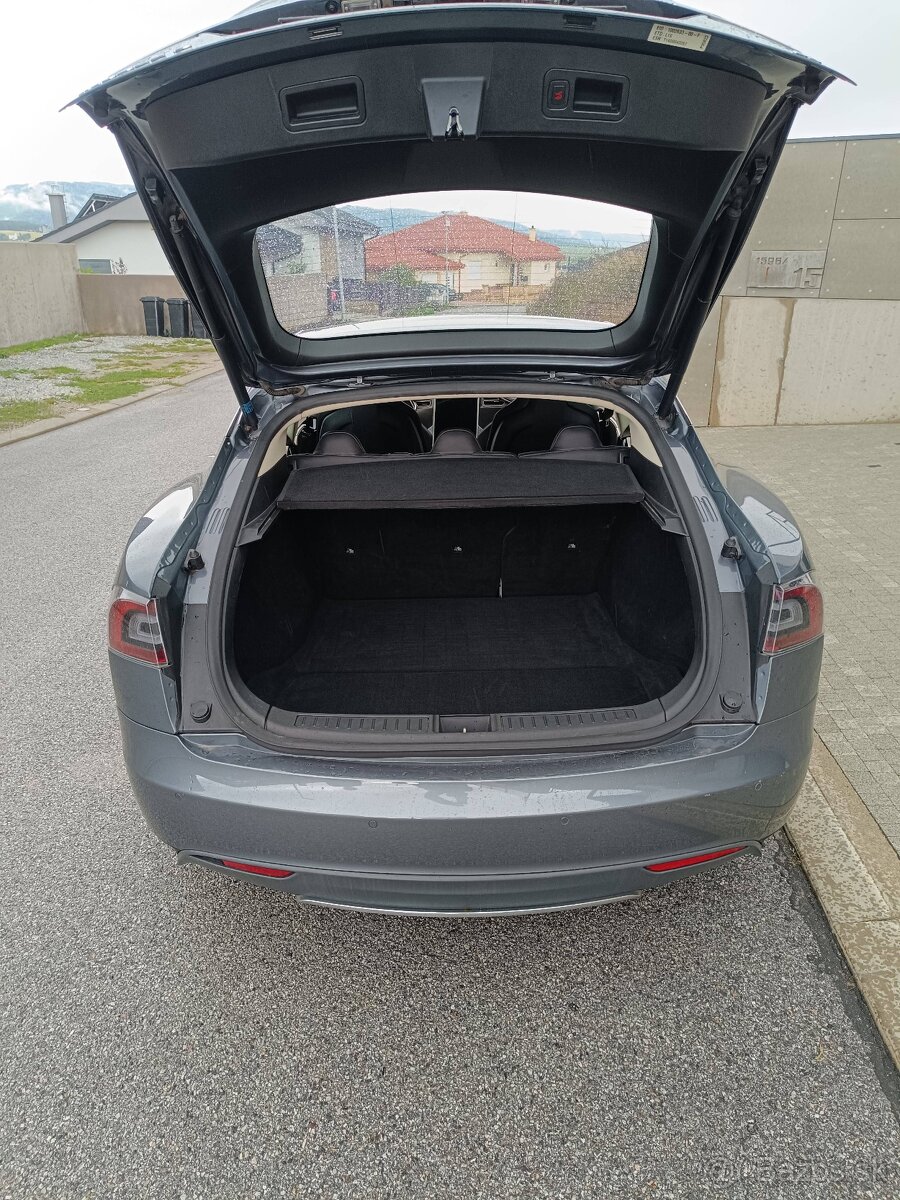 Tesla Model S 85 - 6