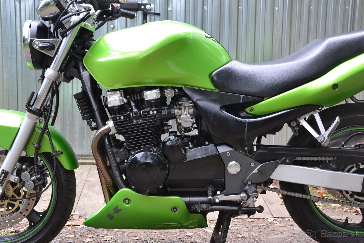 Kawasaki ZR-7 - 6