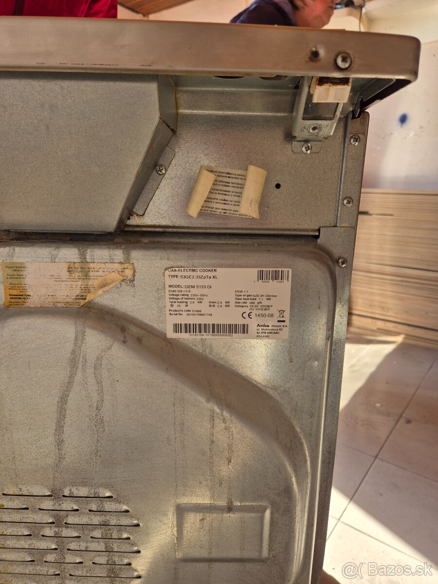 Kuchynská linka + funkčný sporák - 6