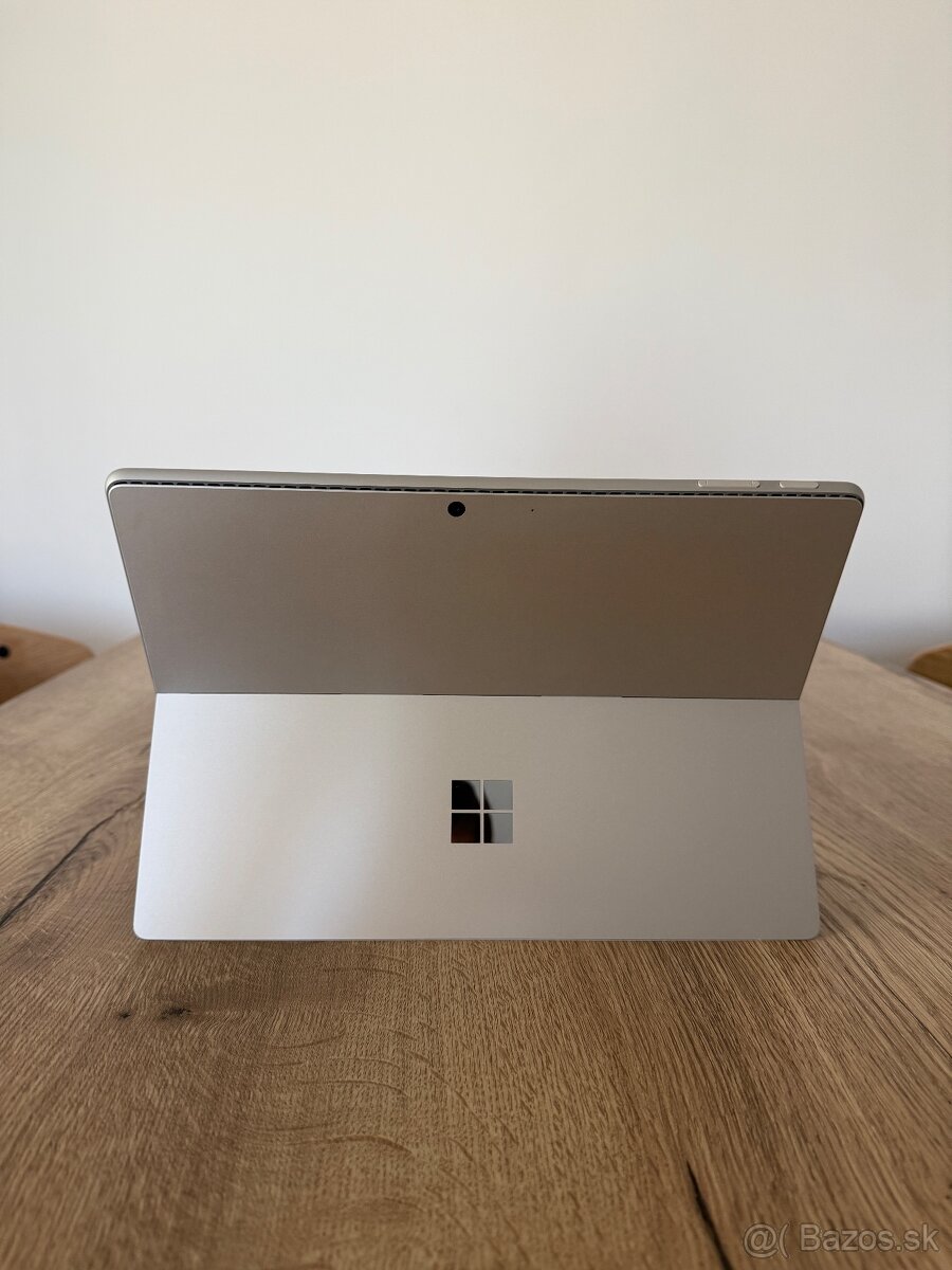 Microsoft Surface - 6