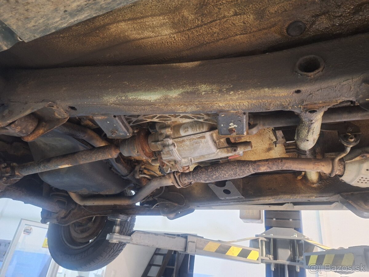 SUZUKI JIMNY 1,3 BENZIN 4X4 ŤAŽNÉ - 6