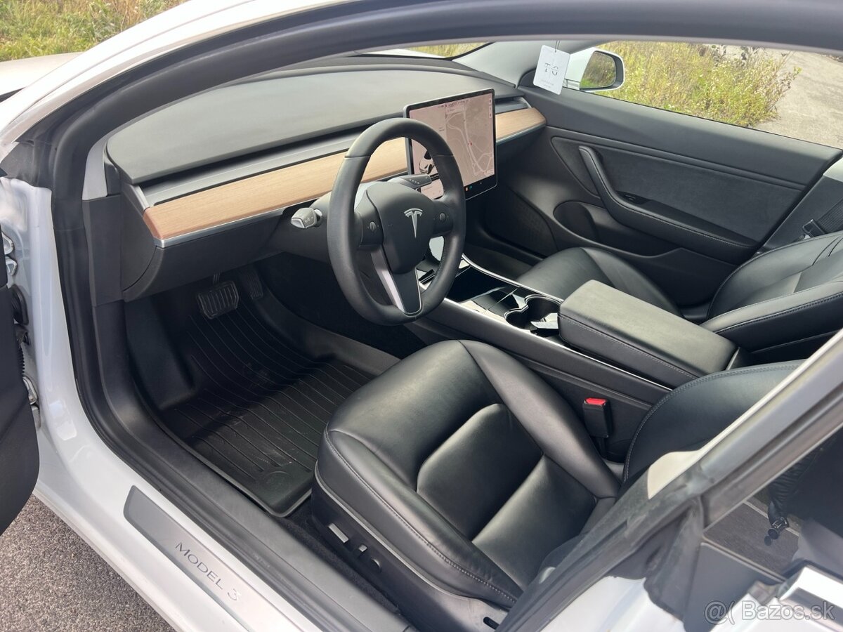 Tesla model 3 SR+ - 6