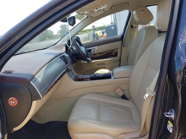 Jaguár XF 250 3,0 tdv6 202 kw - 6