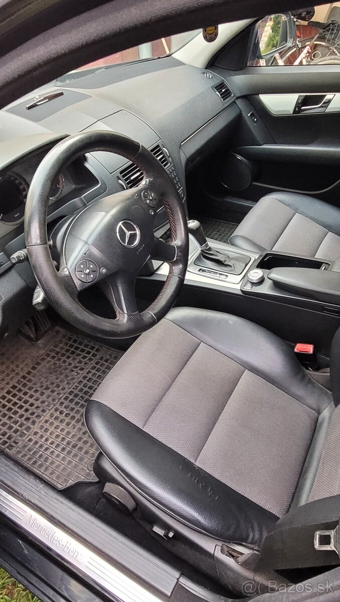 Mercedes Benz W204, C220 - 6