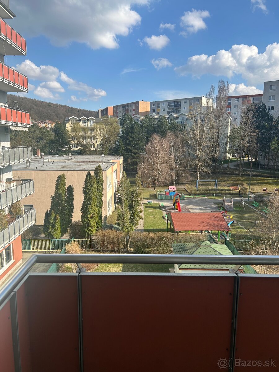 2-izbový byt Bratislava-Lamač - 6