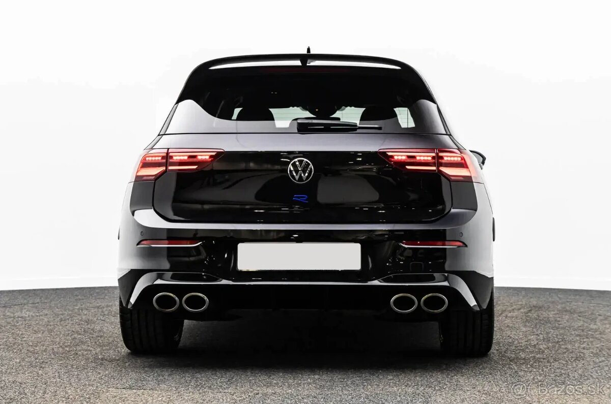 Volkswagen Golf R - 6
