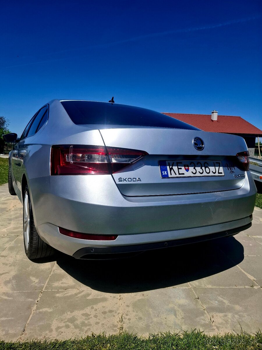 Škoda Superb 3 12/2015 ambition tdi - 6