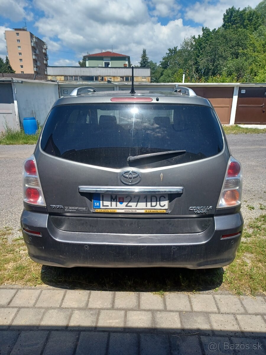 Corolla Verso 2,2D r.2009 - 6