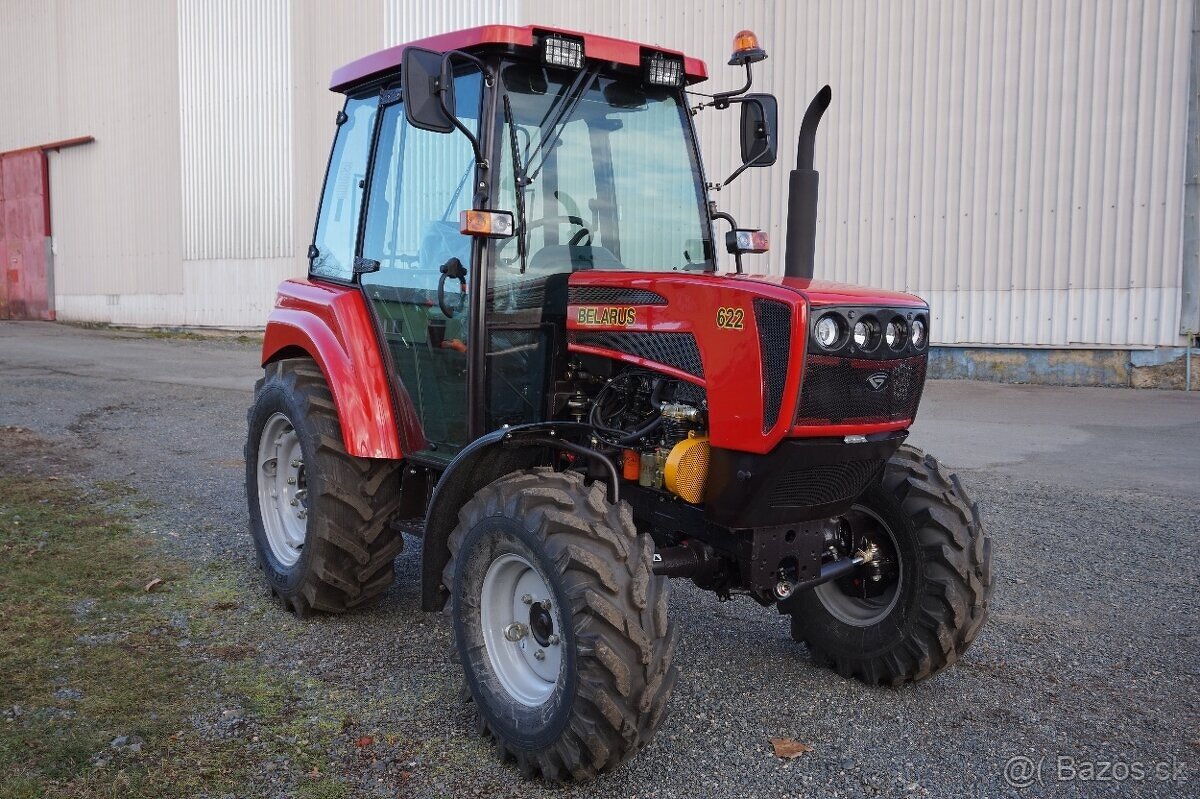 traktor Bělorus - 6