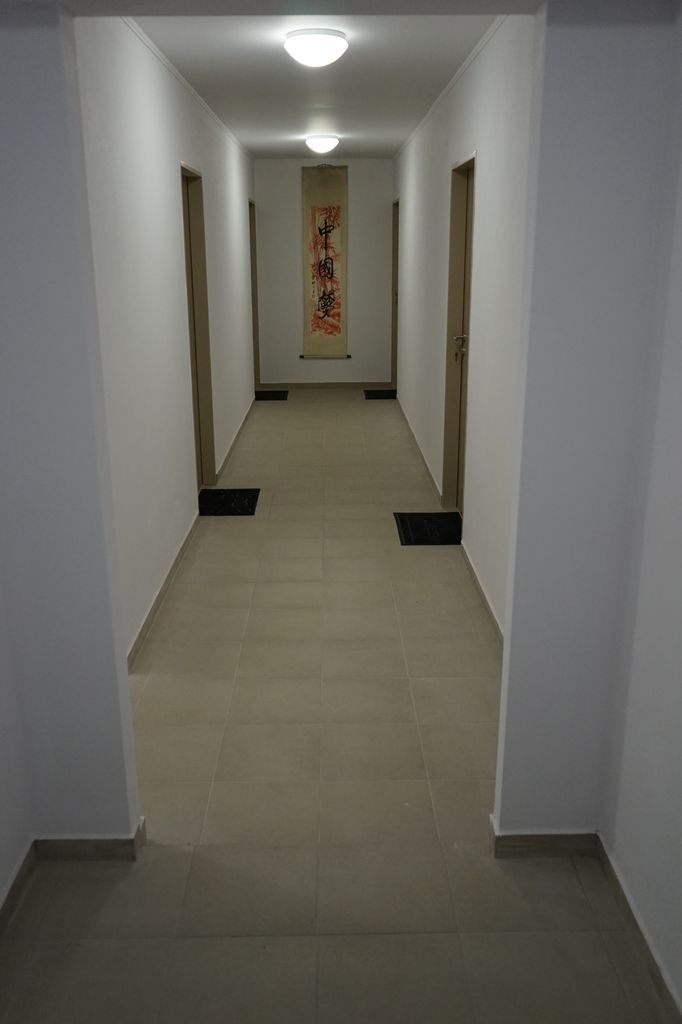 Pekný 1-i byt v s internetom a vlastným parkovaním-centrum - 6