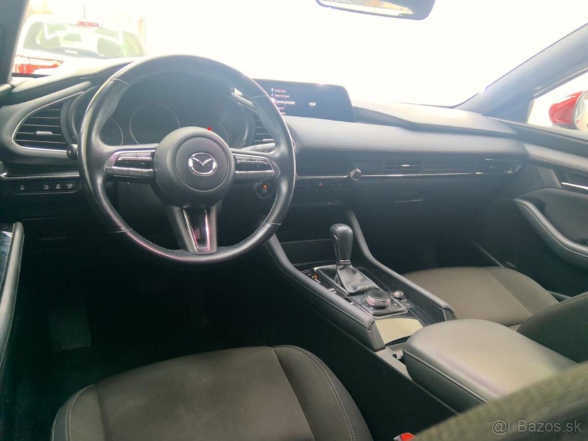 Mazda 3 2.0 Skyactiv Comfort A/T ODPOČET DPH - 6