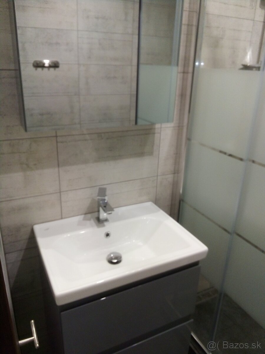 Prenajmem 2 izbový byt Vranov - 6