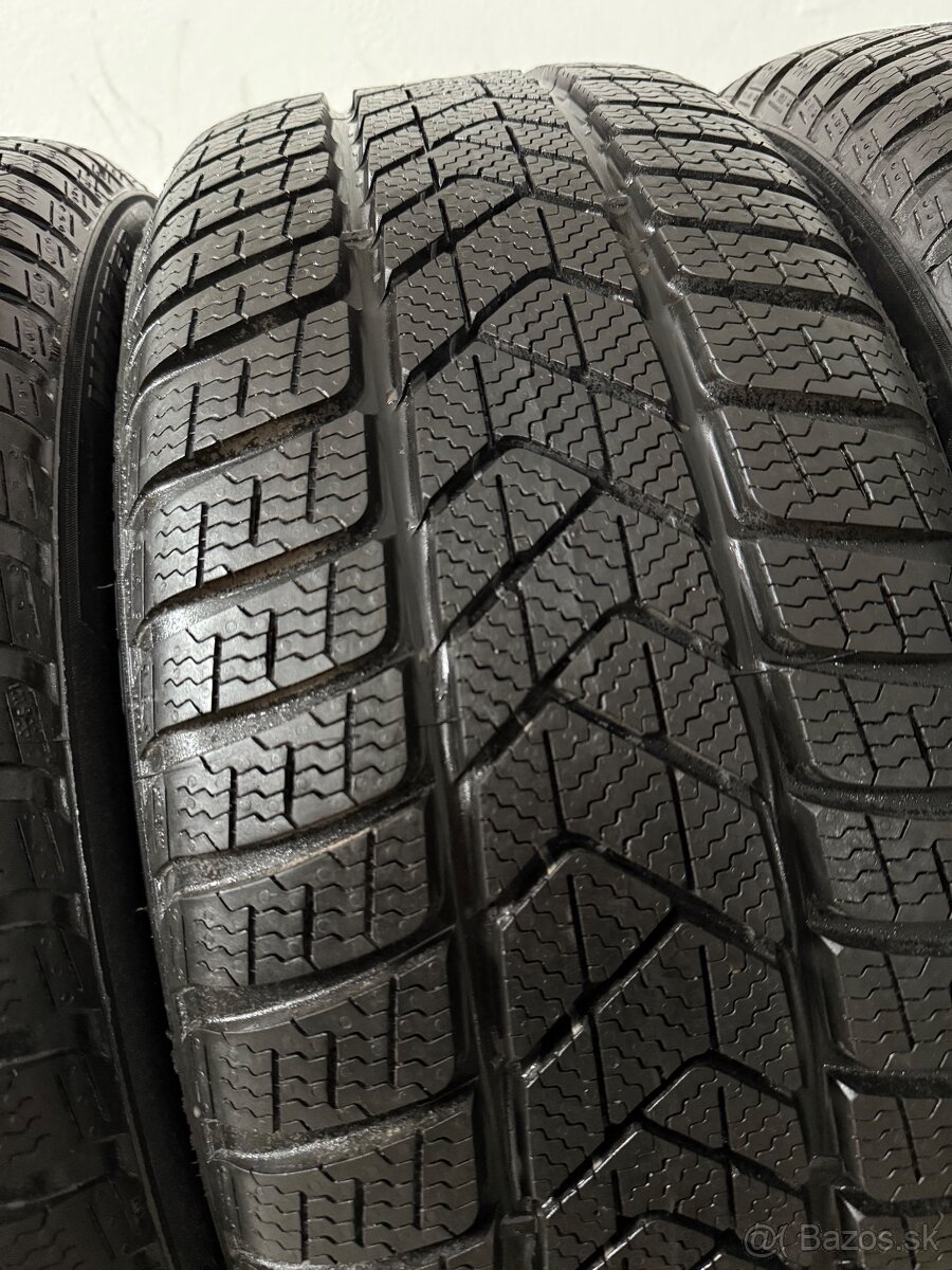 Nepoužité zimné pneumatiky 245/40/19 Pirelli Runflat - 6
