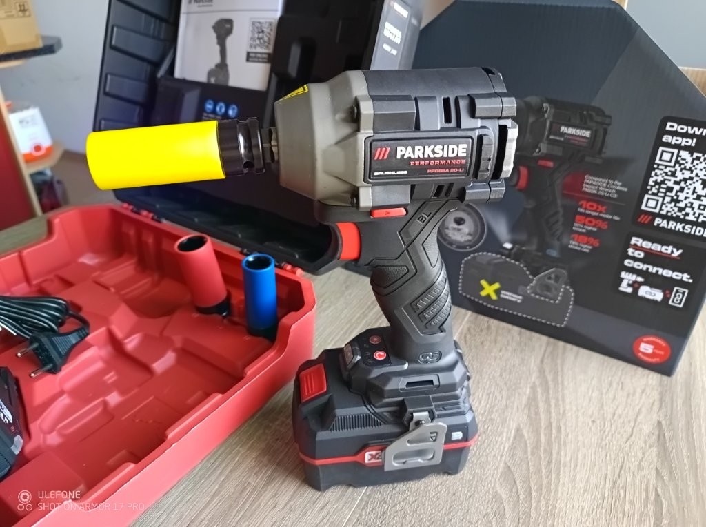 Aku rázový uťahovák PARKSIDE PERFORM20 V PPDSSA - max 600 Nm - 6