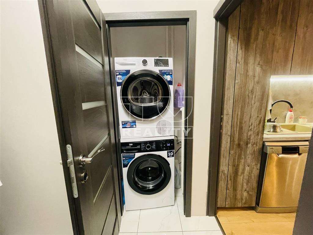 Predaj 2.izbového bytu v blízkosti Tehelného pola.55m2 - 6