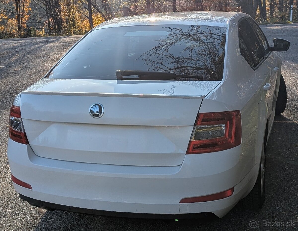 Škoda Octavia 3 2.0tdi 110kW M6 - 6