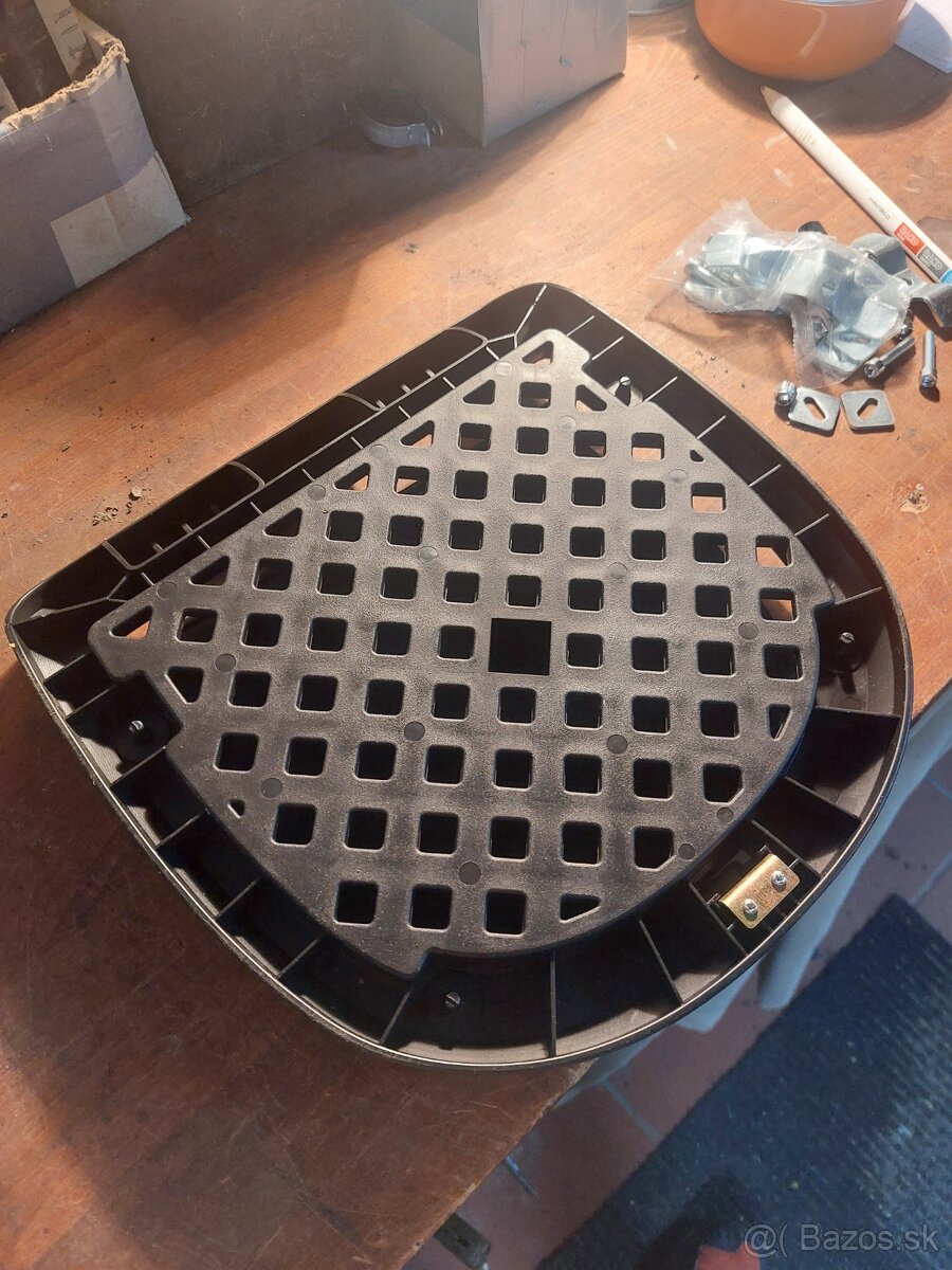 Platňa na zadný kufor - 6