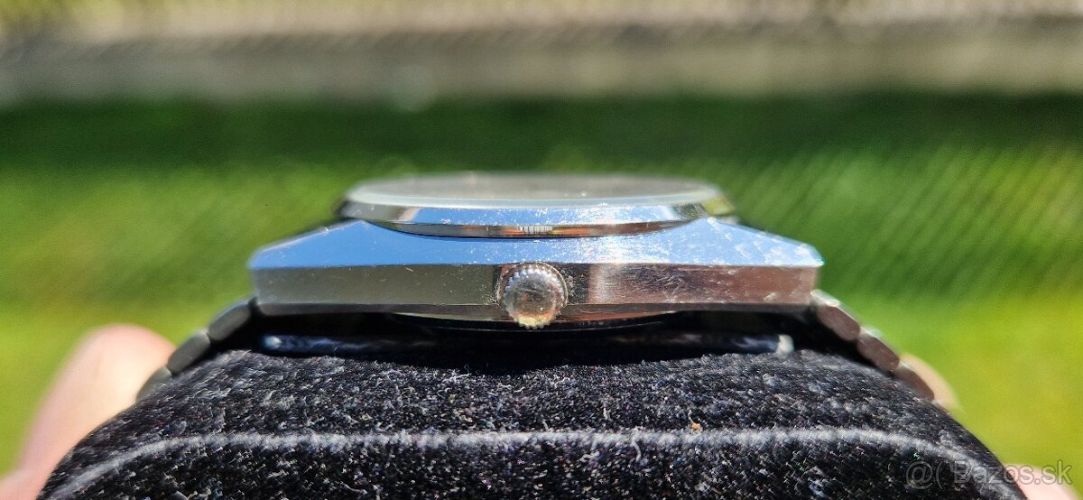 Predám SEIKO QUARTZ TYPE II - 1977 - 6