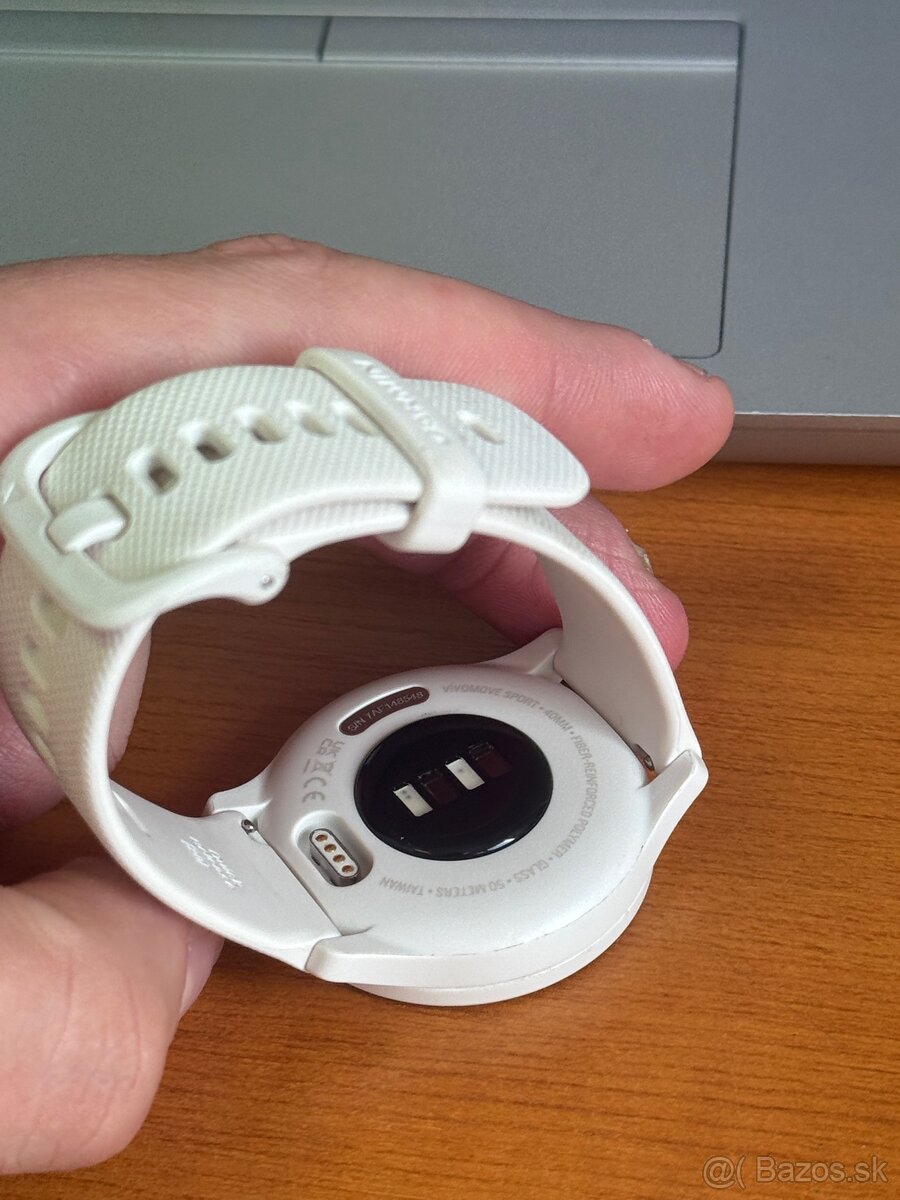 Garmin Vivomove Sport nové - 6