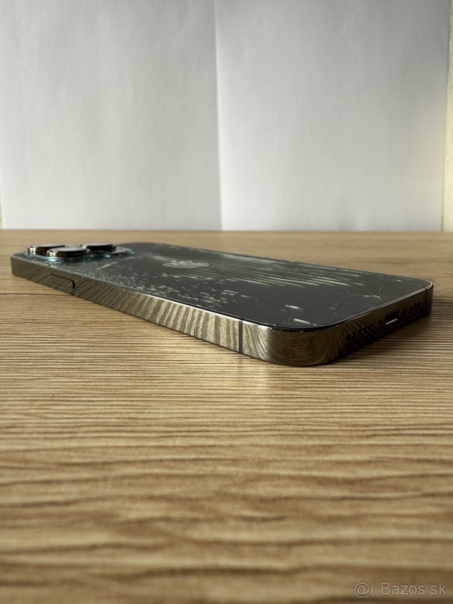 Apple iPhone 13 Pro 128GB Graphite - 6