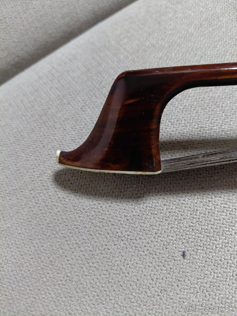 Slacik na kontrabas - 6