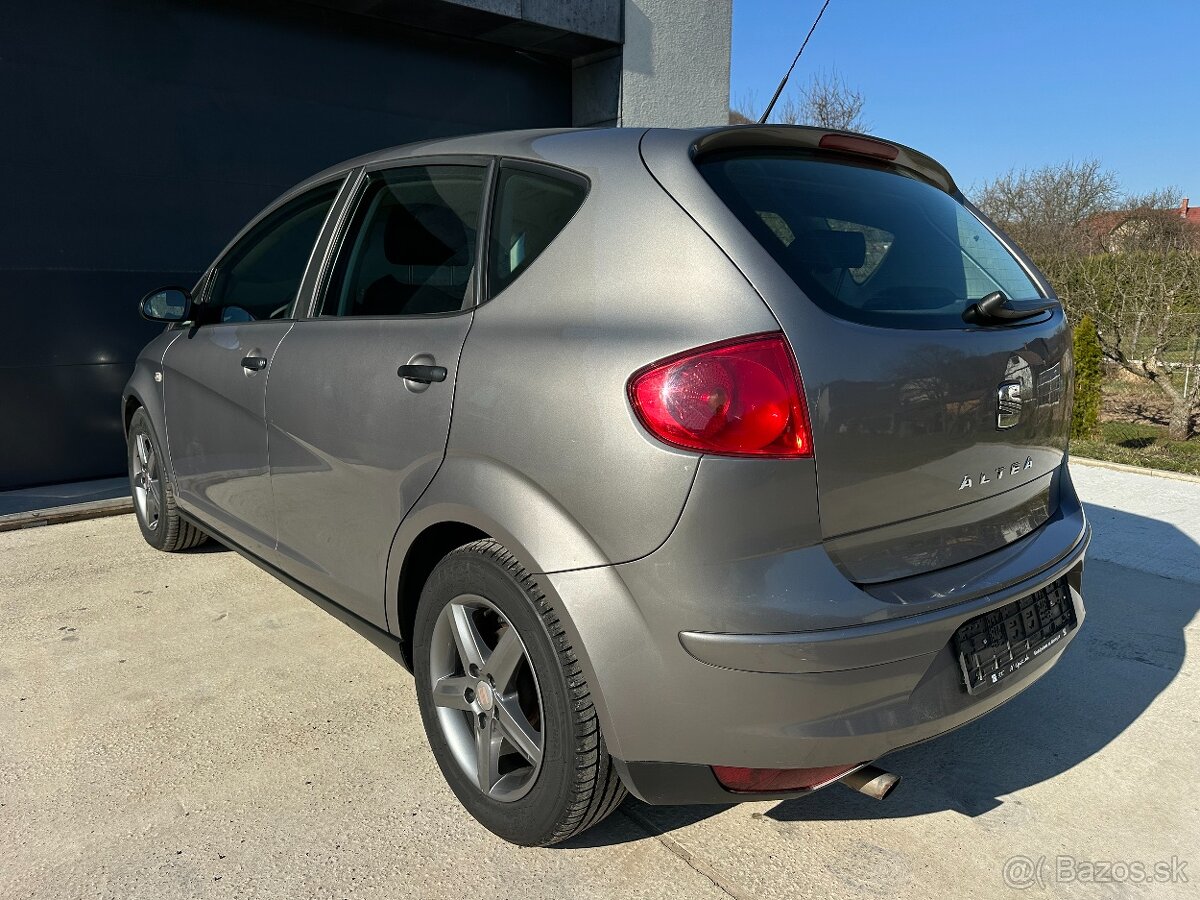 Seat Altea 1.6i Reference r.v 2008 - 6