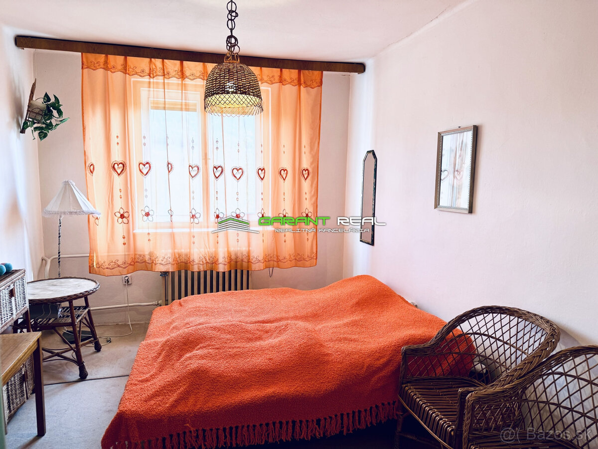 Predaj 2-podl. rodinný dom, garáž, pozemok 1891 m2, Svinia - 6