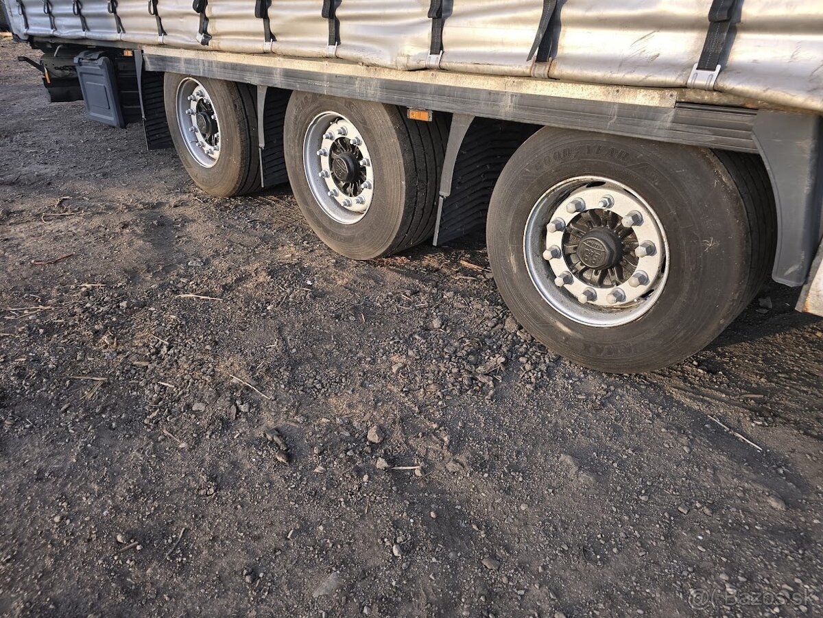 PLACHTOVÝ NÁVĚS KRONE r.2015,LOWDECK,ZVEDAČKA - 6