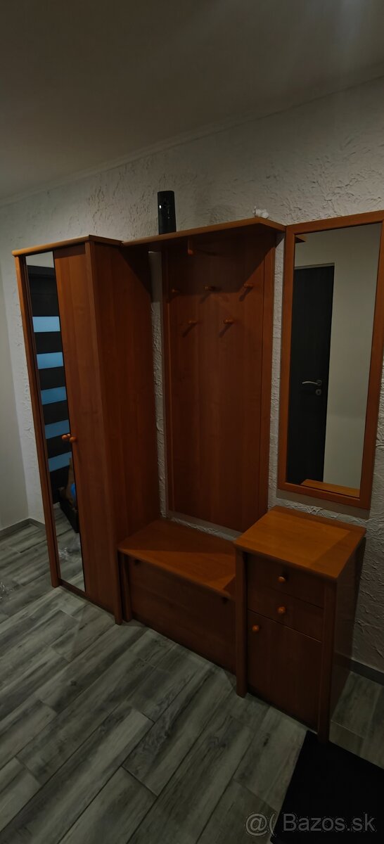 Predsieňová zostava - 6