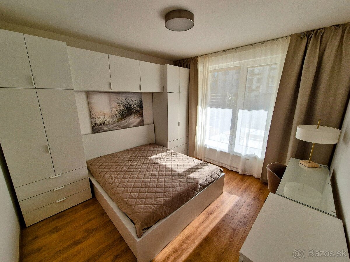 Prenájom 2-Izbového Bytu s Predzáhradkou - 6