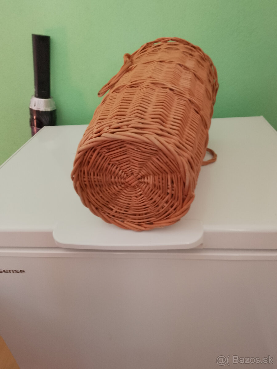 Predám odpadový nerezový kôš 20l,zrkadlo,prútený stojan - 6