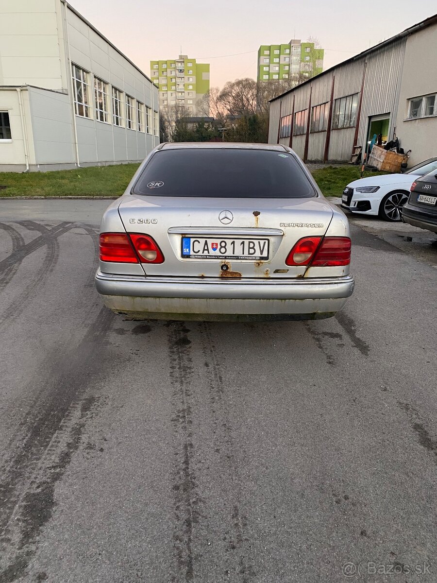 Mercedes Benz e200 kompressor w210 - 6