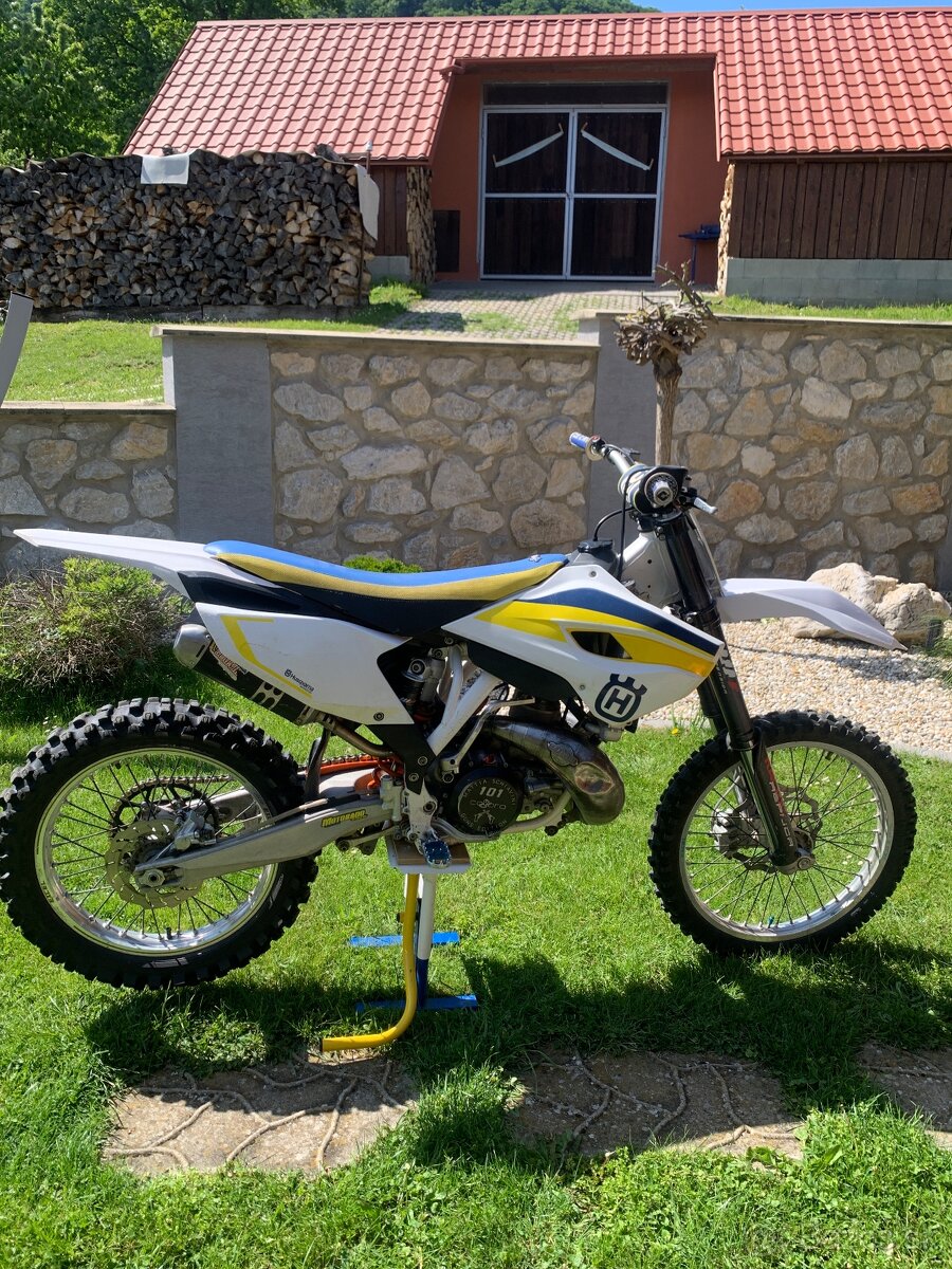 Husqvarna TC 250 - 6