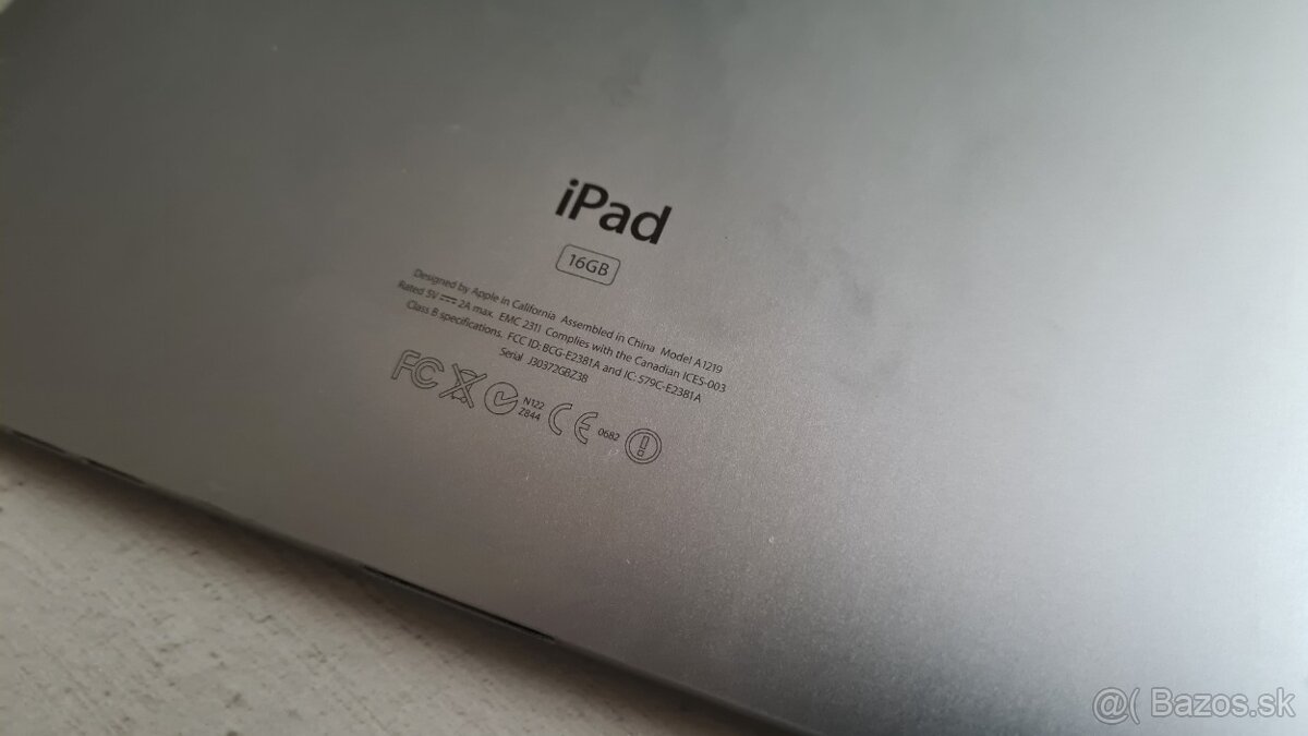 Apple iPad A1219, pôvodný stav, 16GB, wifi verzia - 6