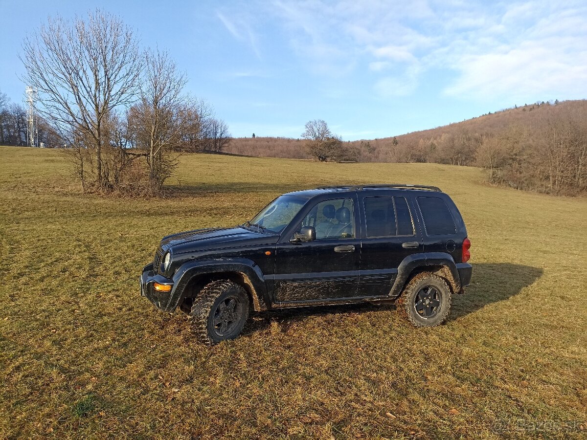 Jeep cherokee kj 2,5 CRD 4x4 - 6