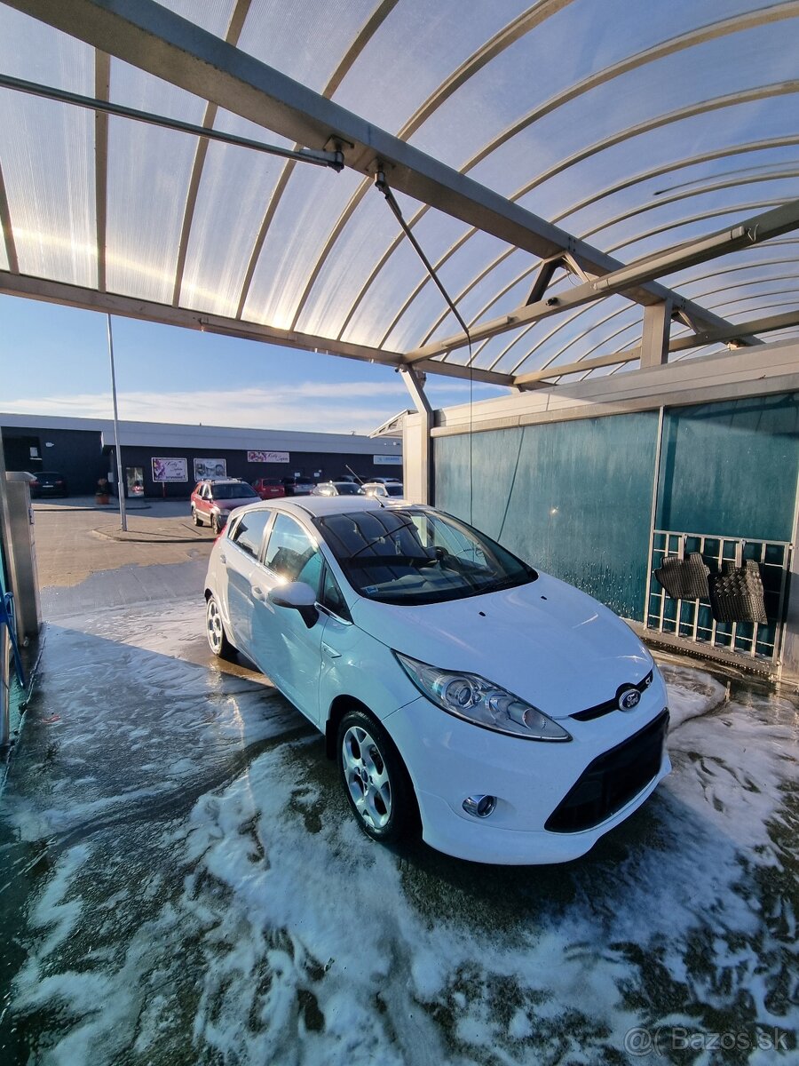 Predám Ford Fiesta 1.6 TDCi - 6