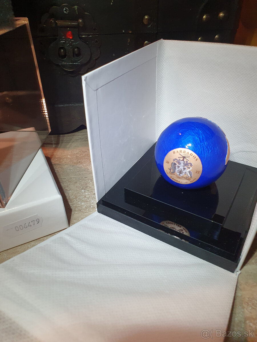 BLUE MJedinečná investičná minca - Zemeguľa - 6