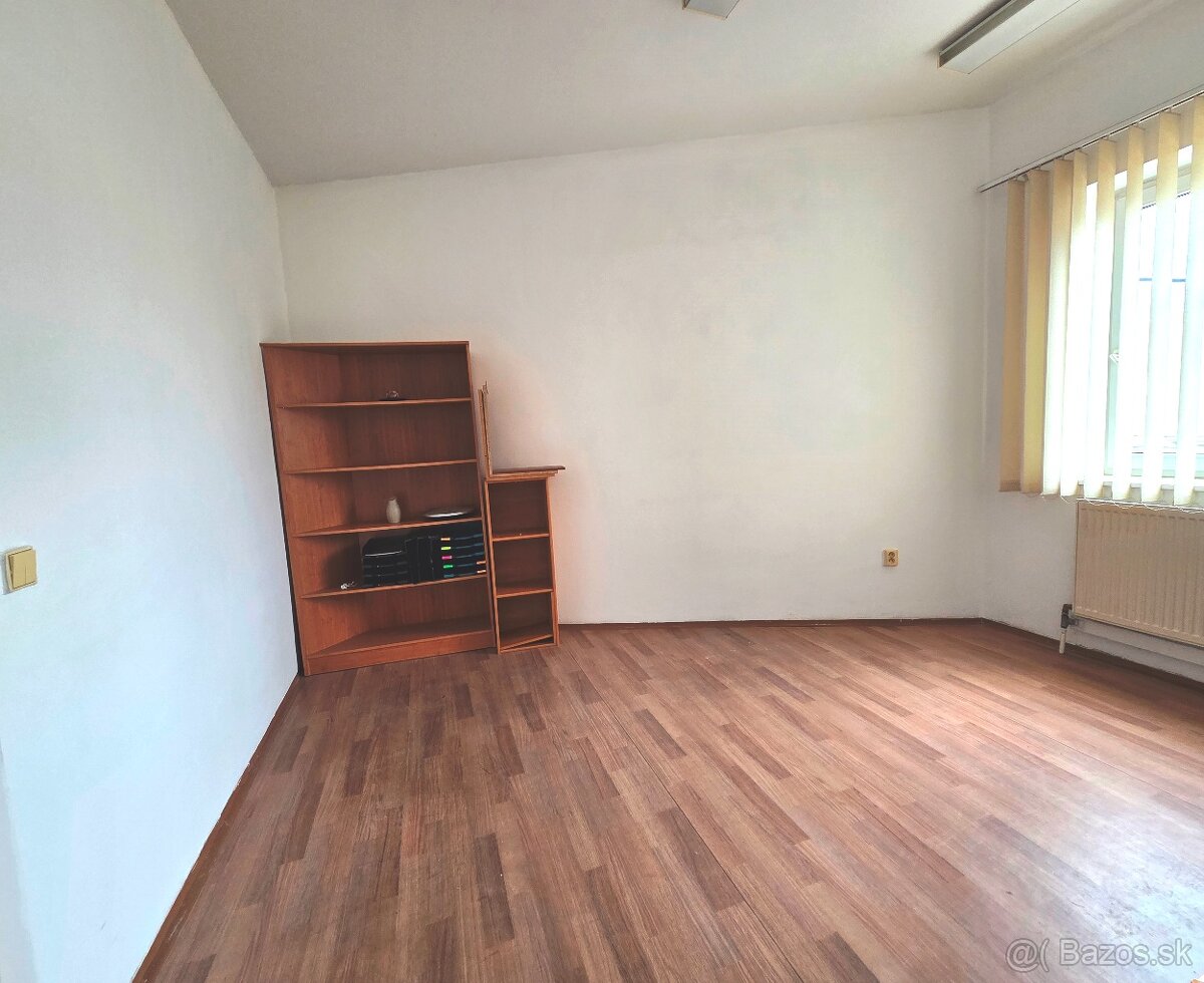 Kancelárske priestory do prenájmu v Nových Zámkoch. - 6